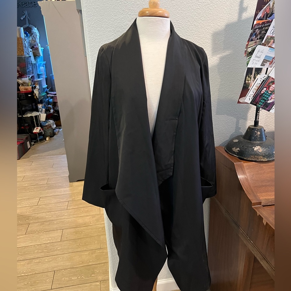 Amaryllis x Ashlee nichols lightweight dress blazer